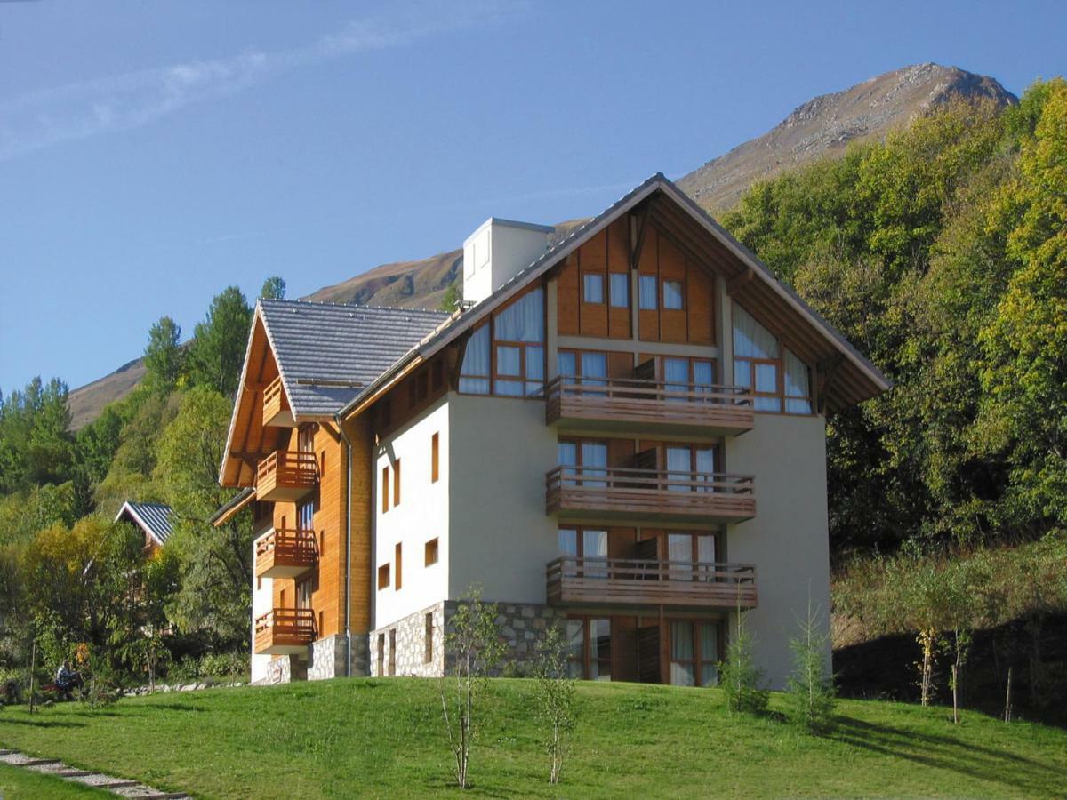 Lagrange Vacances Chalets Du Galibier Valloire Ngoại thất bức ảnh